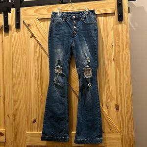 Women distressed wide leg jeans. Size S